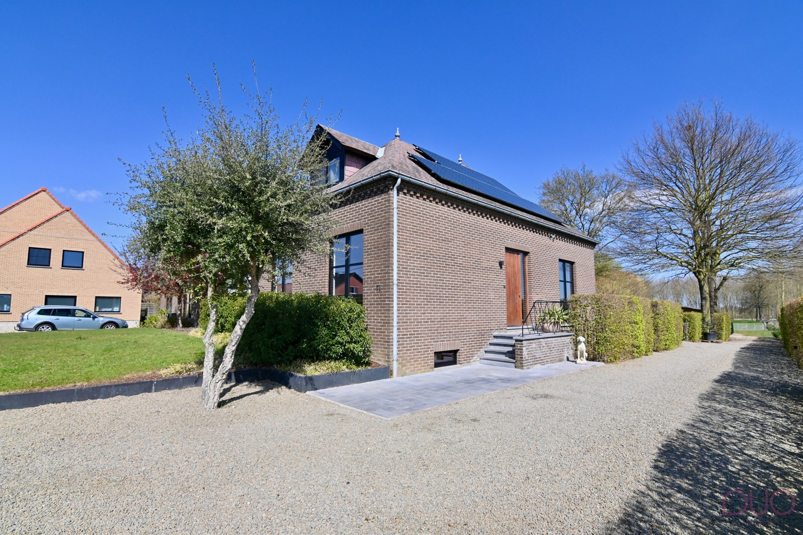 Gerenoveerd halfopen bebouwing op een prachtig perceel van 1h39a60ca inclusief weilanden - foto 2