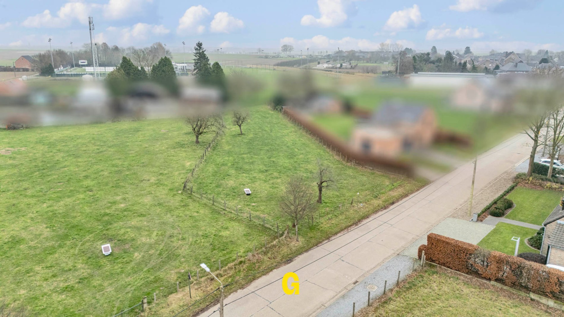 Ruim bouwperceel voor halfopen bebouwing op 9a 96ca te Mopertingen, grenzend aan agrarische zone - foto 5