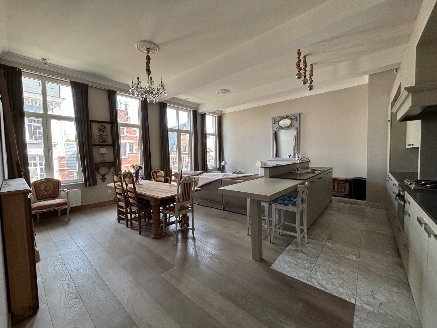 Appartement te huur in Antwerpen met 2 slaapkamers - foto 3