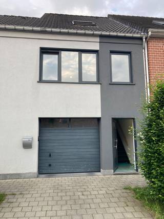 Instapklare duplex met 1 slaapkamerTe koop – Duplex appartement – 1 slaapkamer – Geen gemeenschappelijke kostenInstapklaar duplex appartement van 84...
