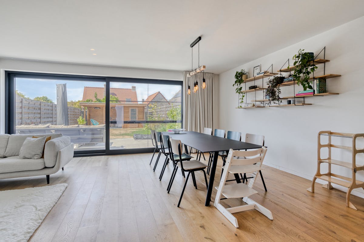 Spacious new-build house with 5 bedrooms in Sijsele for sale - photo 4