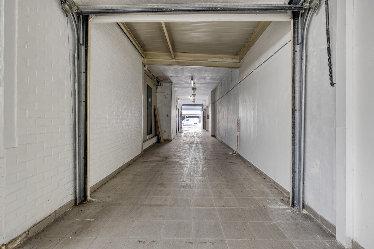 Entrepôt d'environ 136m² à vendre à Torhout - photo 3