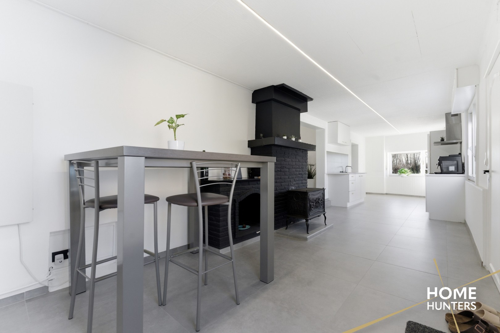 Rustig gelegen halfopen bebouwing met ruime tuin in Hooglede! - foto 4