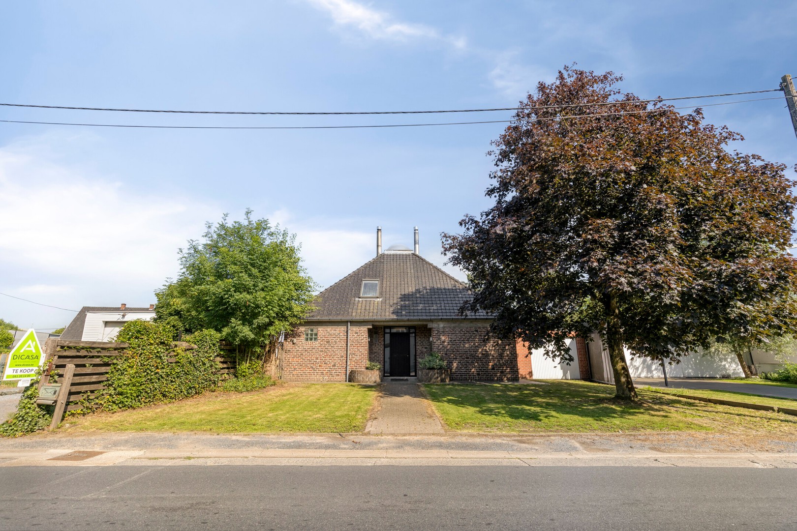 Alleenstaande woning op 1.441m² met extra opslagruimte - foto 3