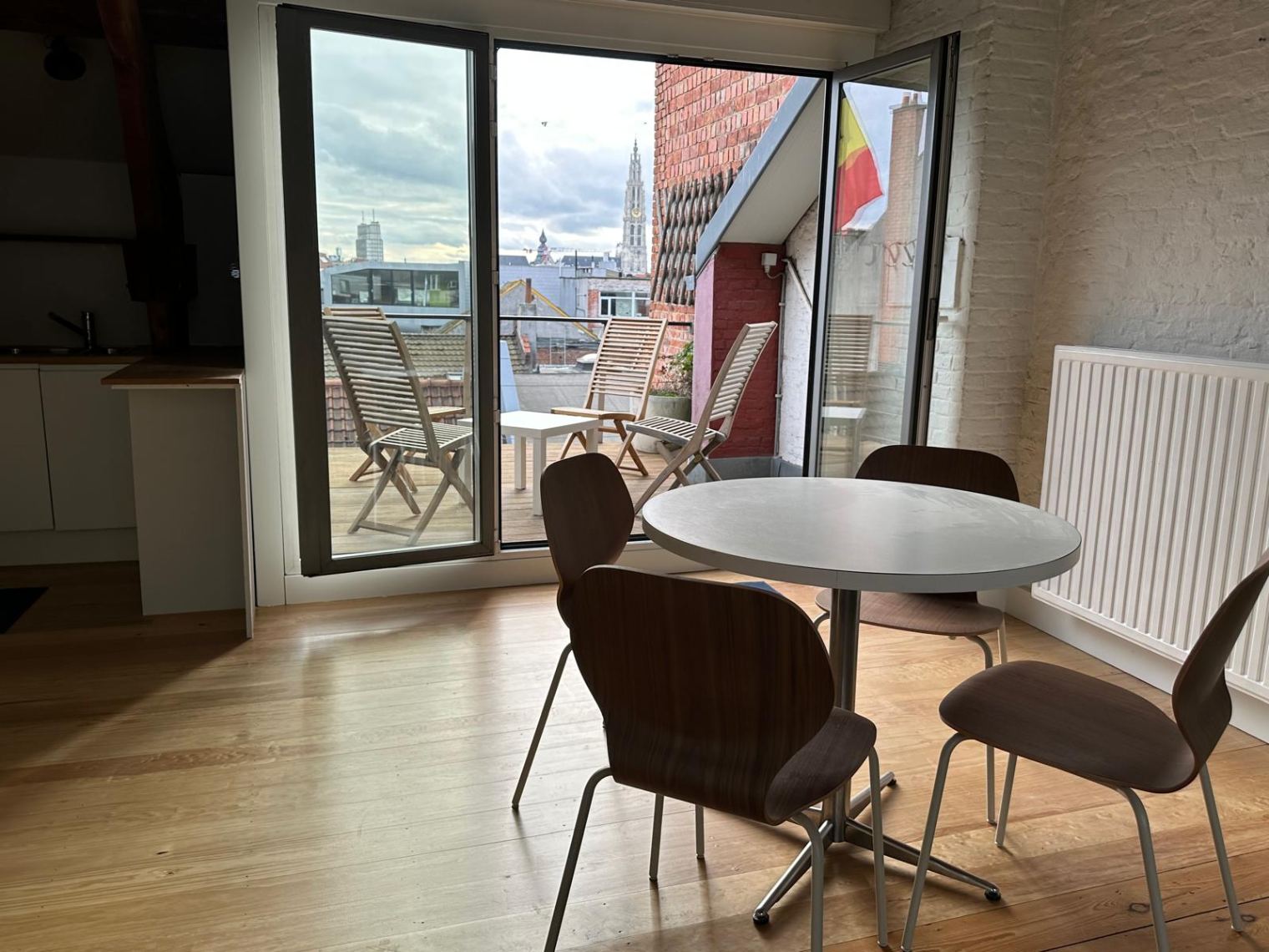 Appartement te huur in Antwerpen met 1 slaapkamer - foto 4