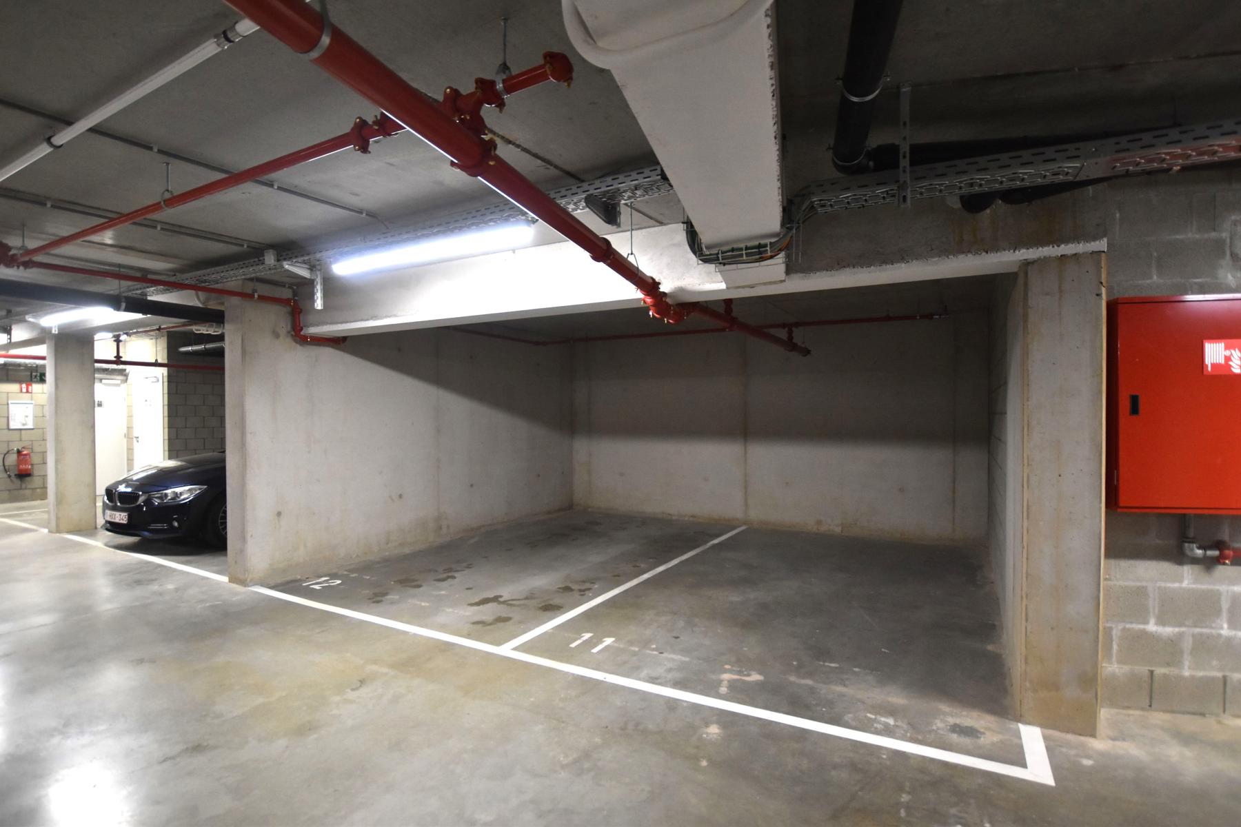 Parkeerplaats in ondergrondse parking van Residentie Lumina - foto 2