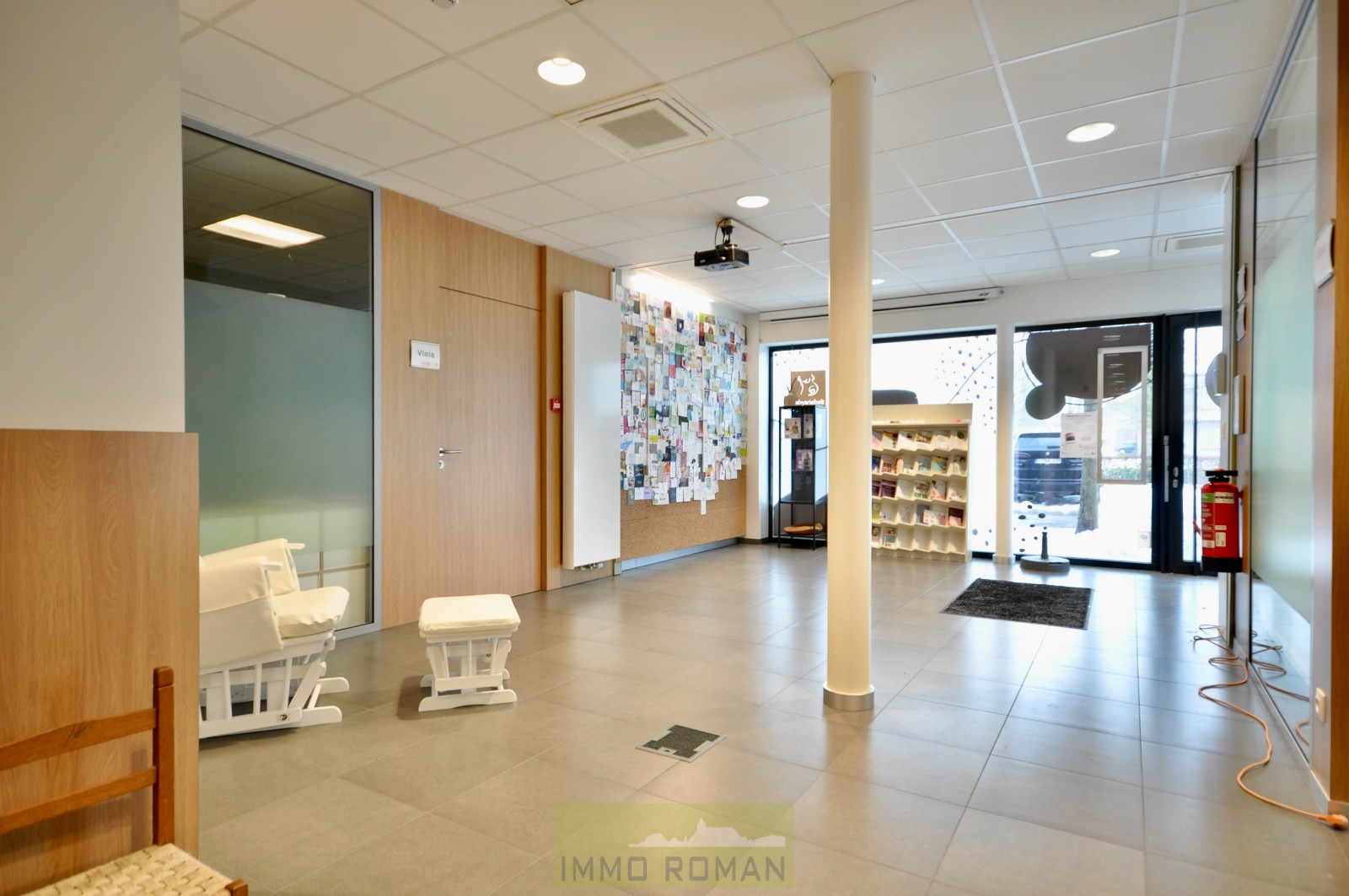 Handelspand gelegen in het centrum van Berchem, deelgemeente Kluisbergen - photo 2