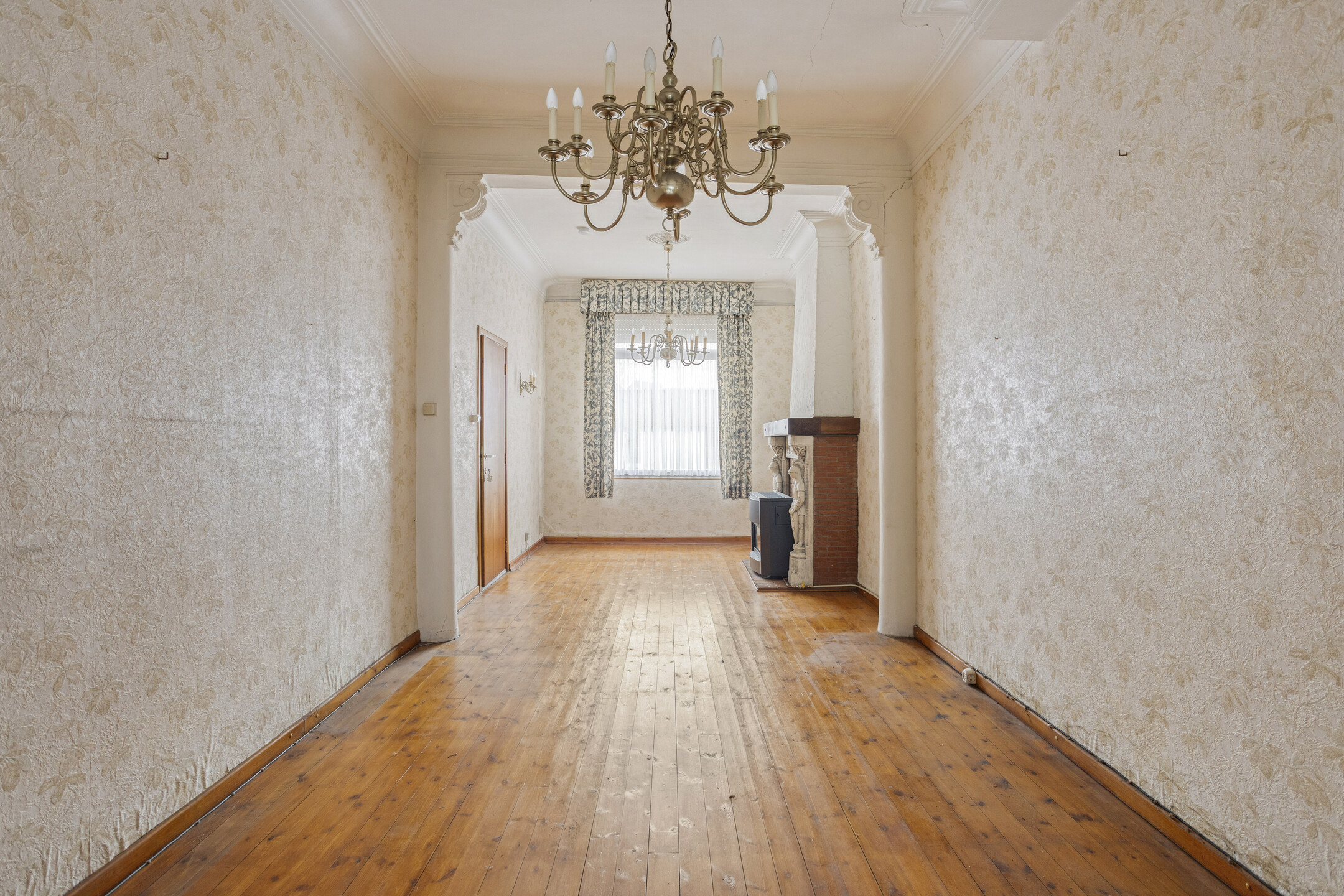 Charmante te renoveren woning met tuin en optionele garage - foto 5