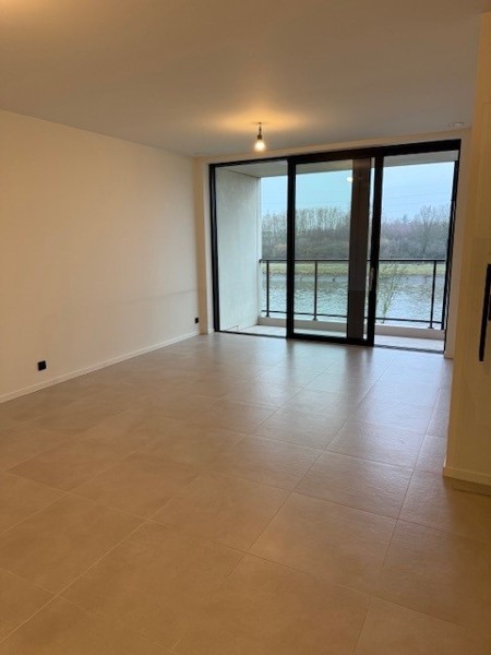 Prachtig 2-slaapkamerappartement op topligging aan het water TE HUUR! - foto 5