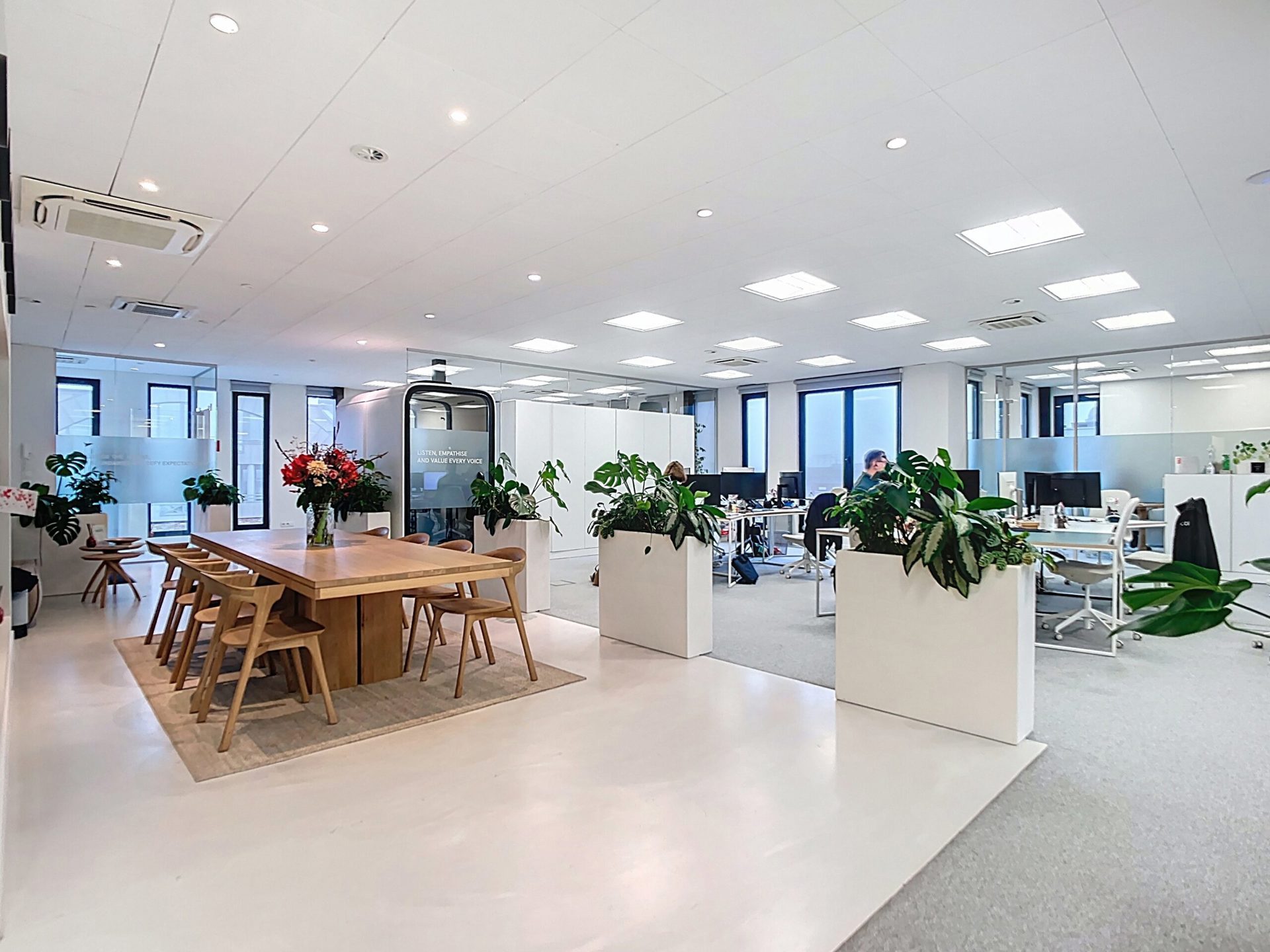 Exclusieve kantoorruimte 325m² te huur  - foto 5