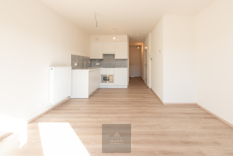 Recent appartement met één slaapkamer, parkeerplaats en berging. - foto 3