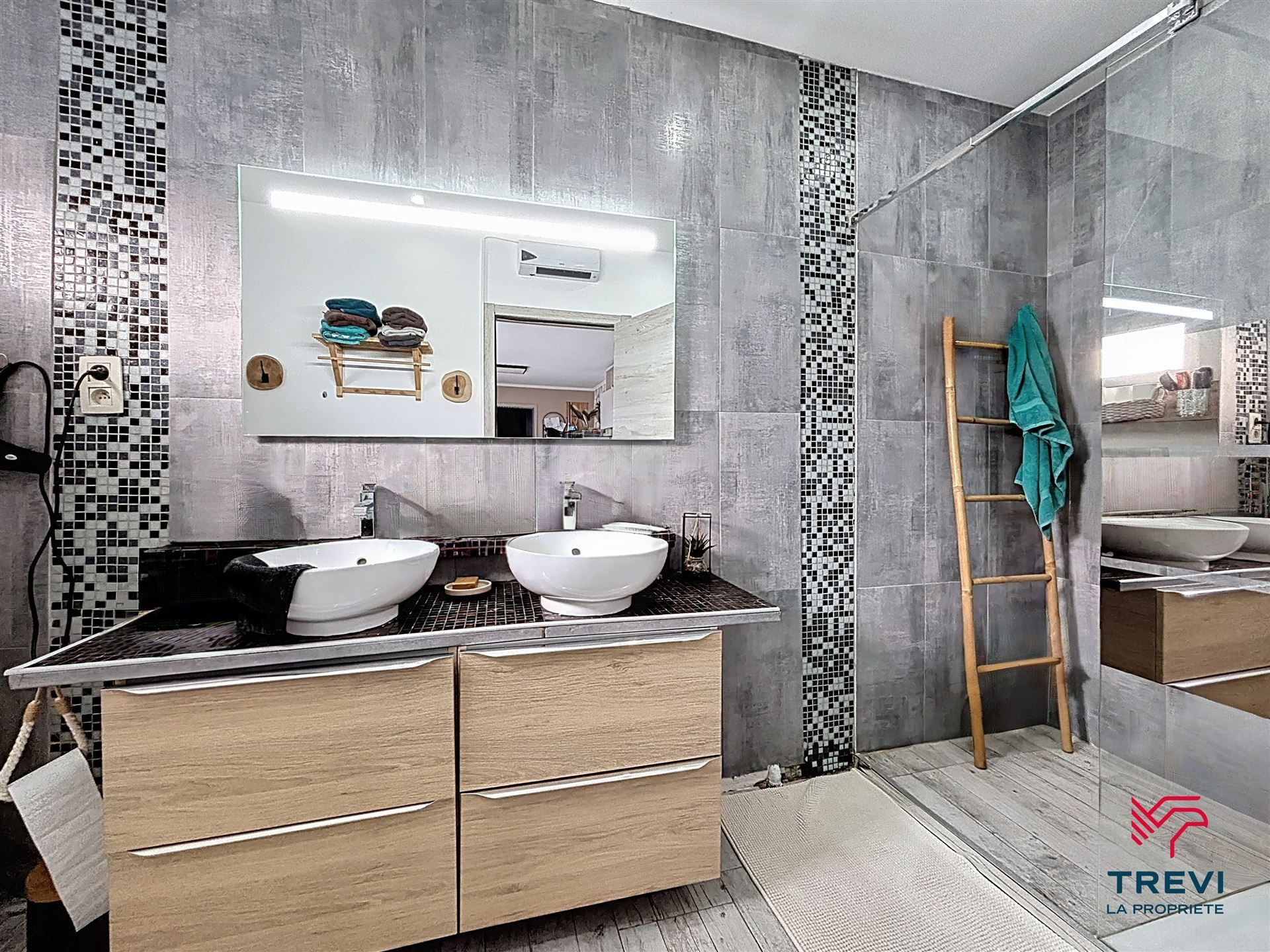 House for sale in Forchies-La-Marche with 6 bedrooms - photo 5