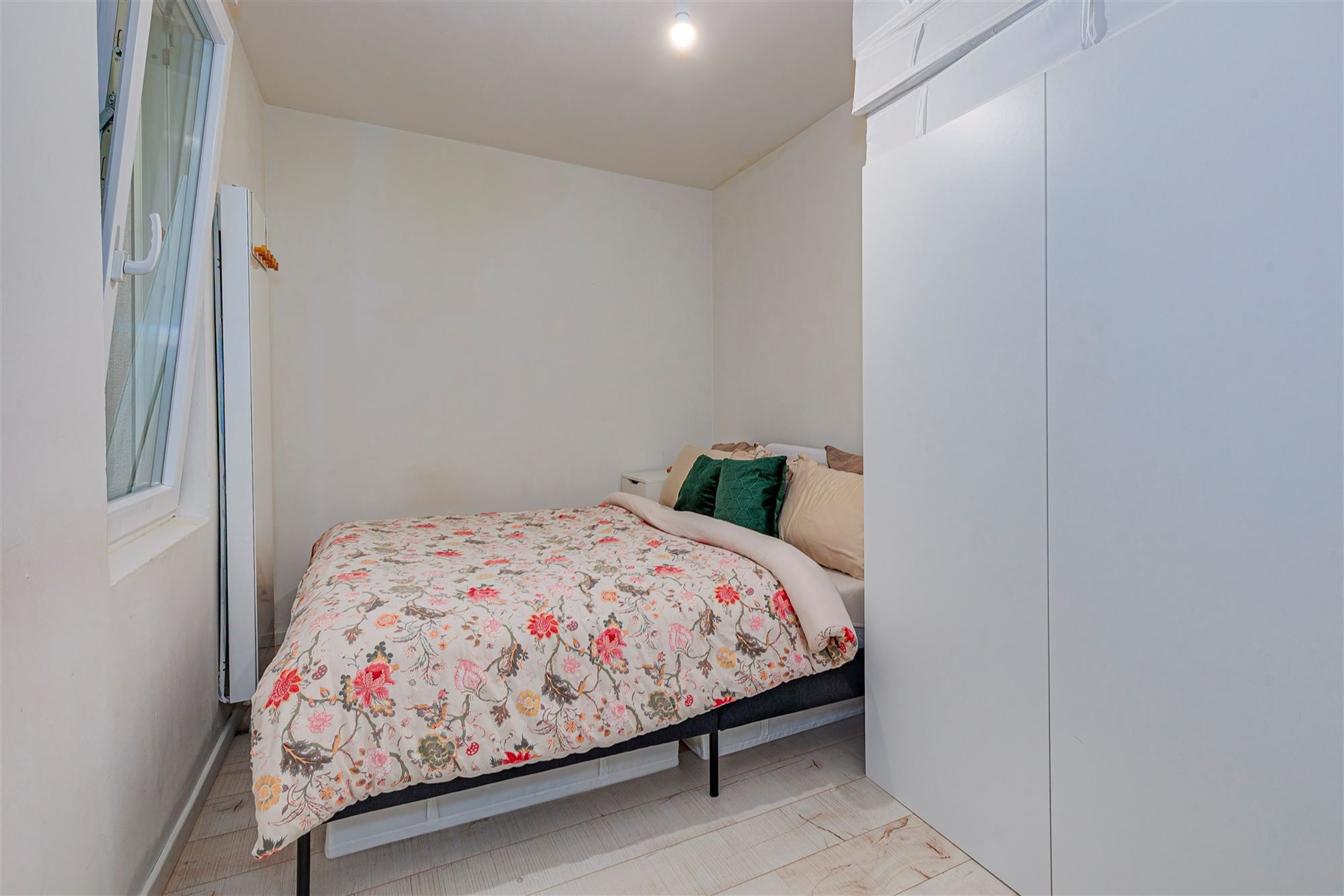 Gerenoveerde kangoeroe-woning met 5 slpk en 3 badkamers te koop in Antwerpen - foto 5