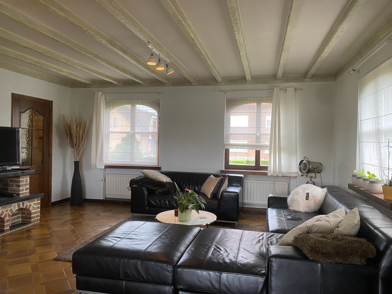 Ruime woning (253m²) met 4 slaapkamers op rustige locatie te Blanden! - foto 4