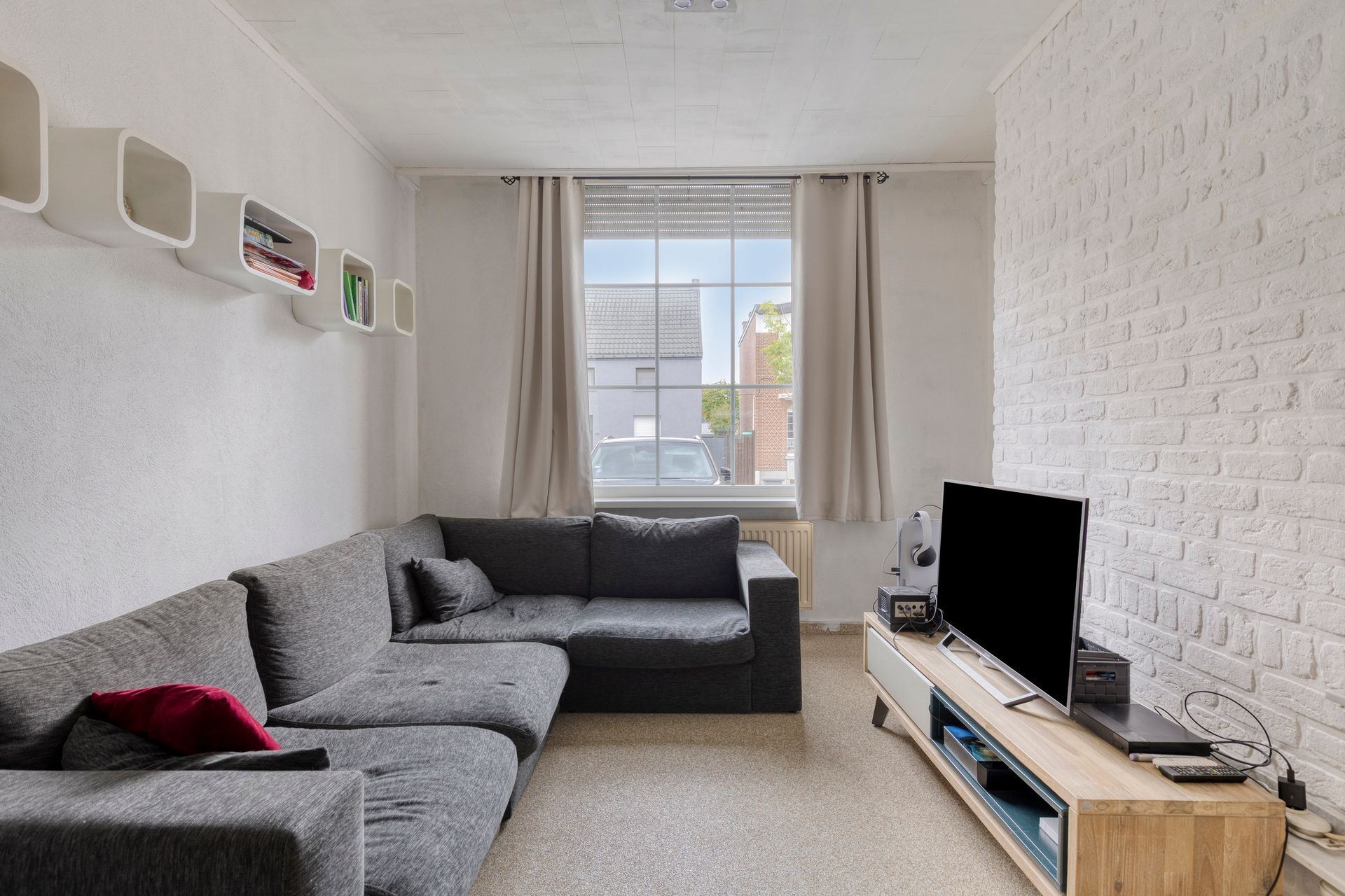 Gezinswoning met 4 slaapkamers en leuke tuin - foto 5