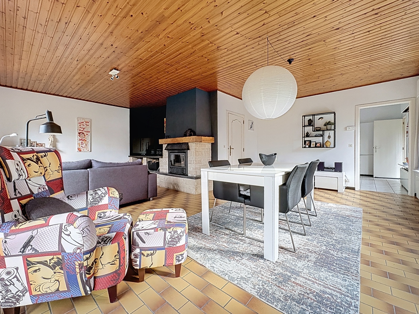 Mooie gelijkvloerse te renoveren villa in rustige, doodlopende straat in Gistel. - foto 2