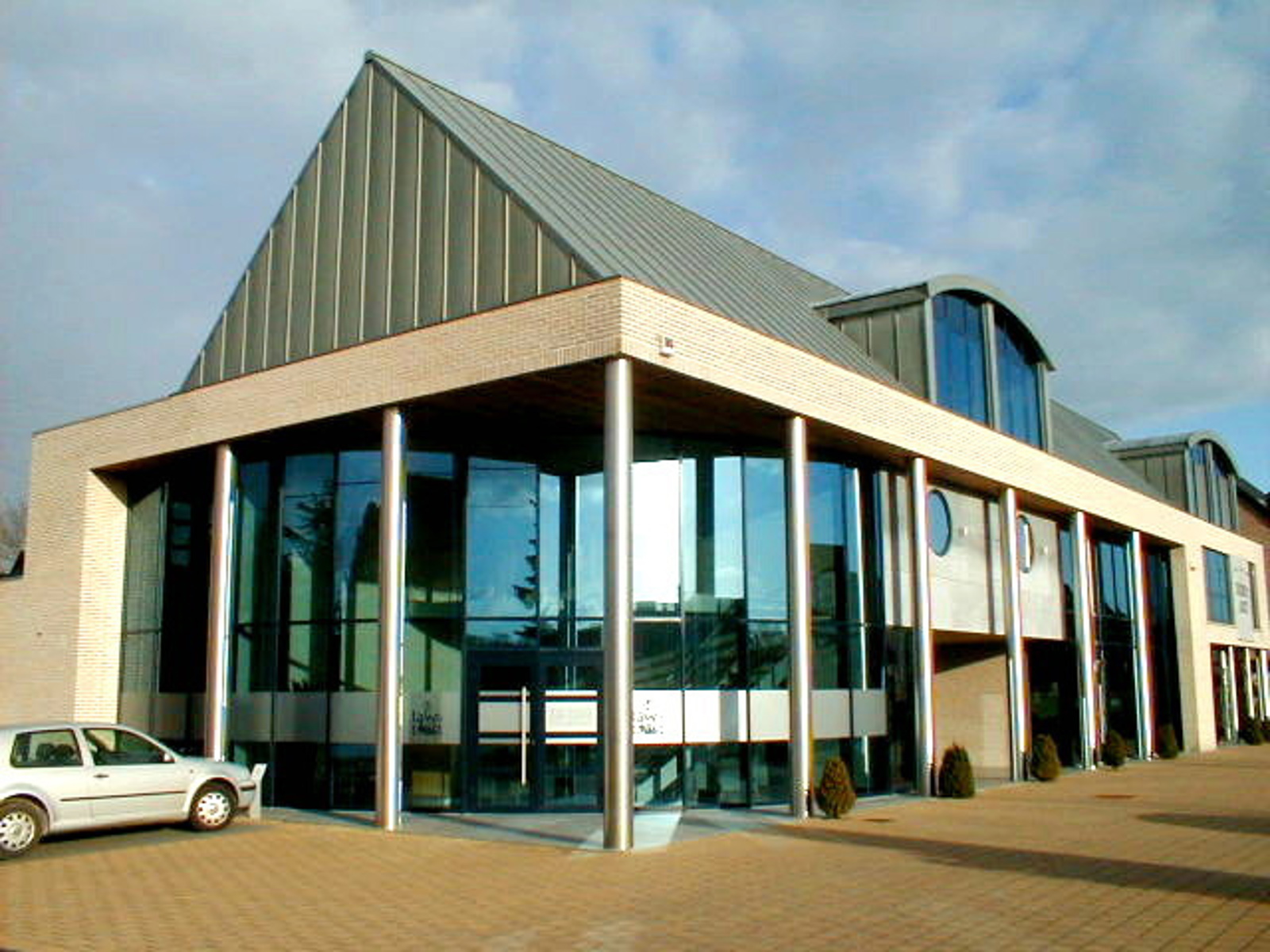 Handelsgelijkvloers/Kantoor met centrale Ligging in Sint-Job - foto 1