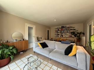 Dit aangename appartement is ideaal gelegen tussen station Dampoort en St-Jacobs, in de onmiddellijke nabijheid van winkels, openbaar vervoer en...