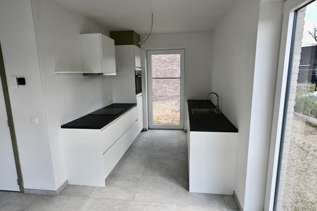 Maison à vendre à Broechem avec 3 chambres - photo 3