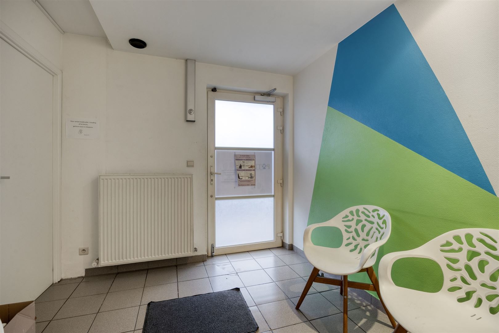 TE KOOP: Polyvalente handelsruimte te Houthalen-Oost!  - foto 3