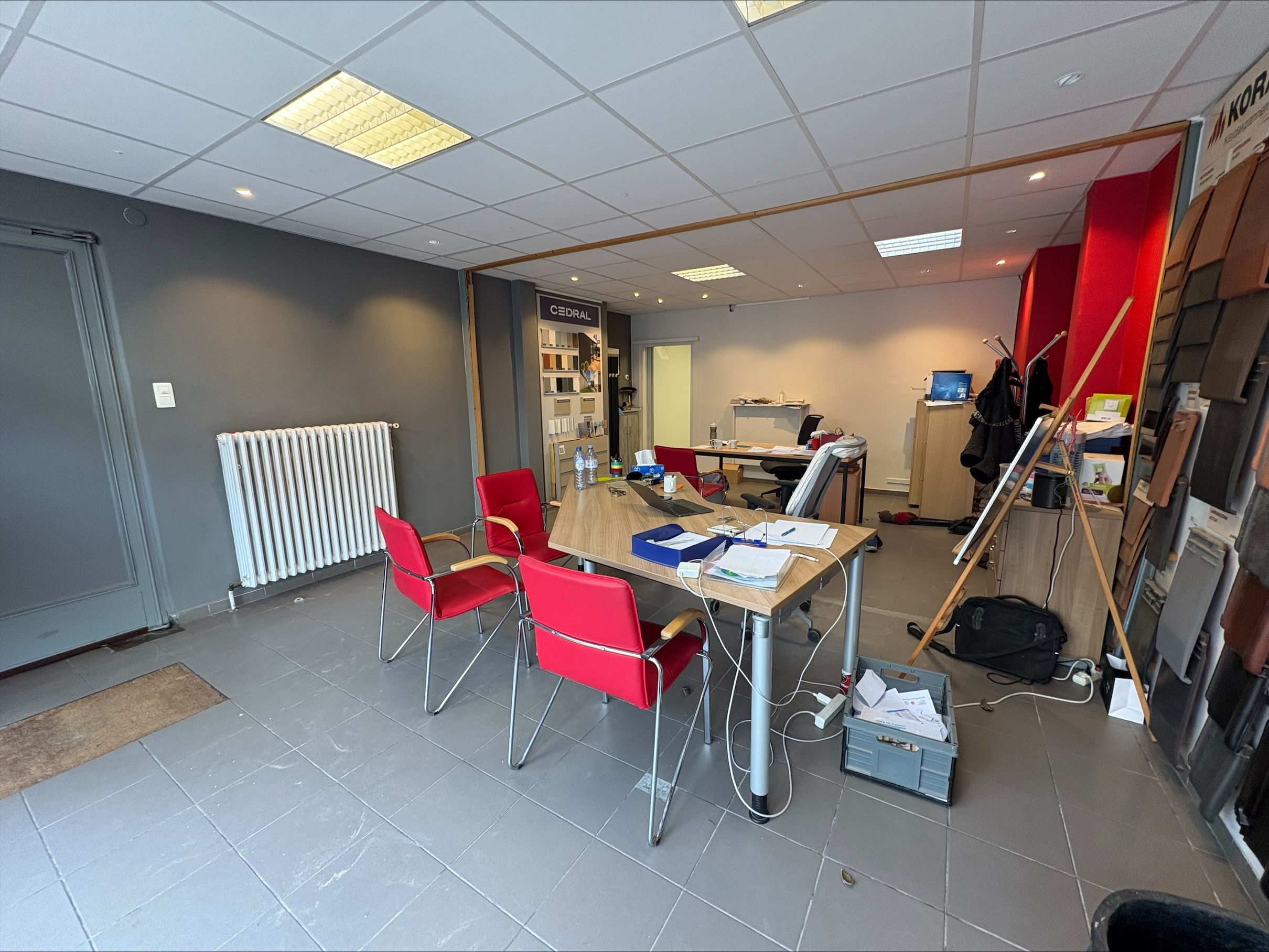 Commercieel pand te huur ter hoogte van Mariakerke te Oostende! - foto 4