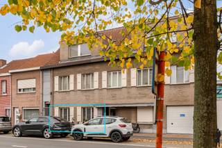 INSTAPKLAAR GELIJKVLOERSAPPARTEMENT MET TUIN, TERRAS EN GARAGE OP TOPLOCATIE!Instapklaar, zuidwest georiënteerd gelijkvloersappartement met zonnig...