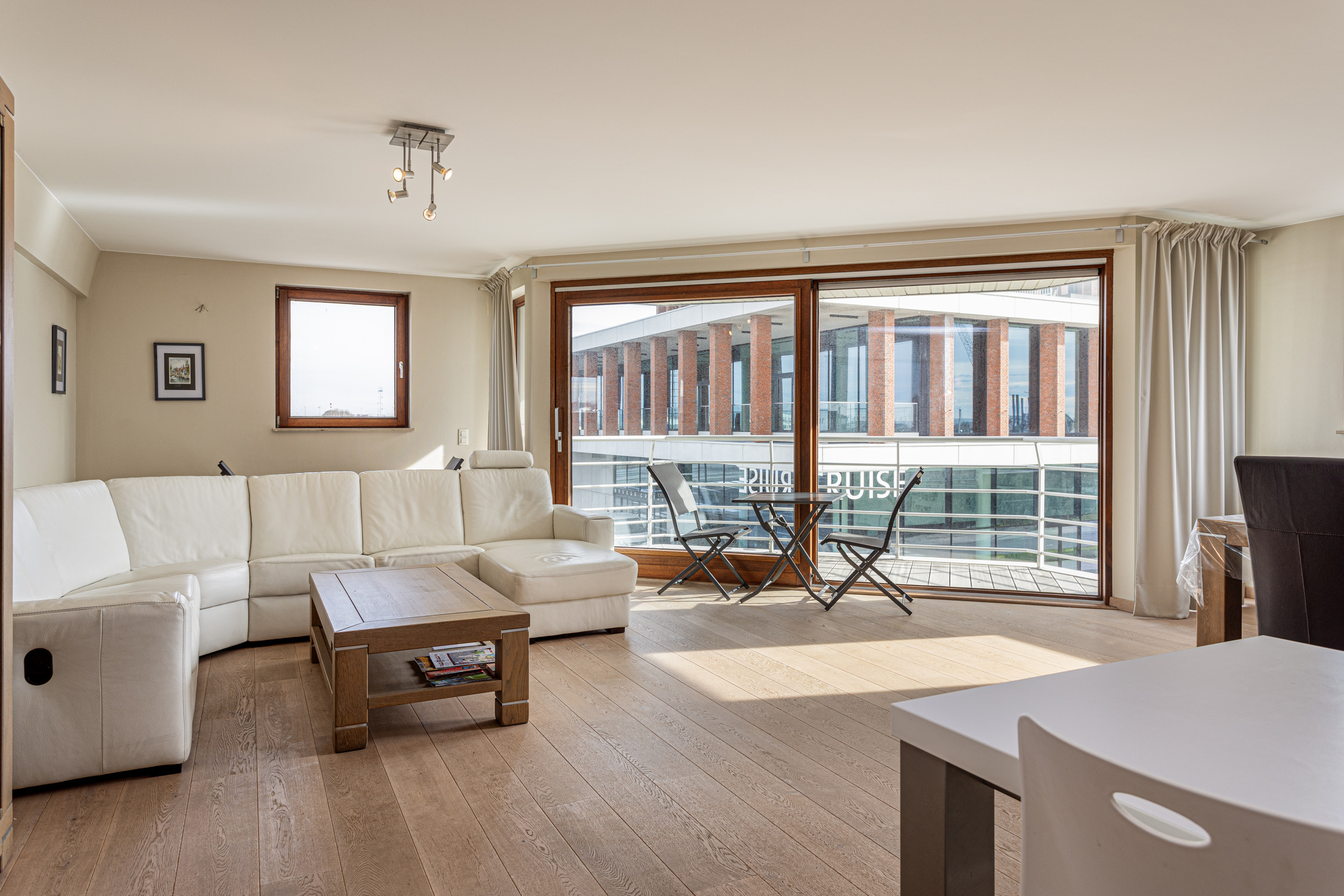 Lichtrijk hoekappartement te koop in Zeebrugge - Rederskaai! - foto 4