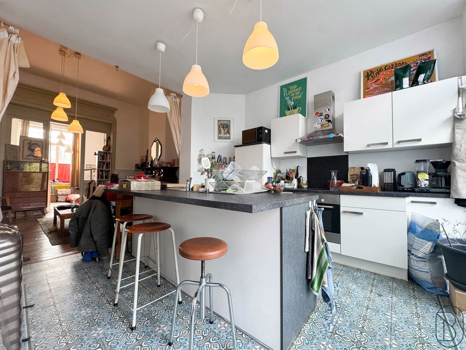 Prachtig herenhuis, ideaal gelegen aan de boulevards van Doornik. - foto 4