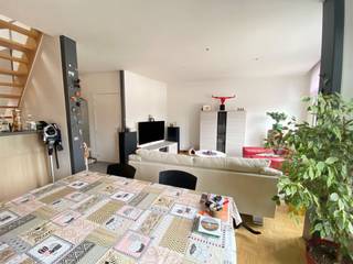 Centrally located duplex apartment with a large terrace and garden.You enter in the private entrance hall with extra storage space, here you can also...