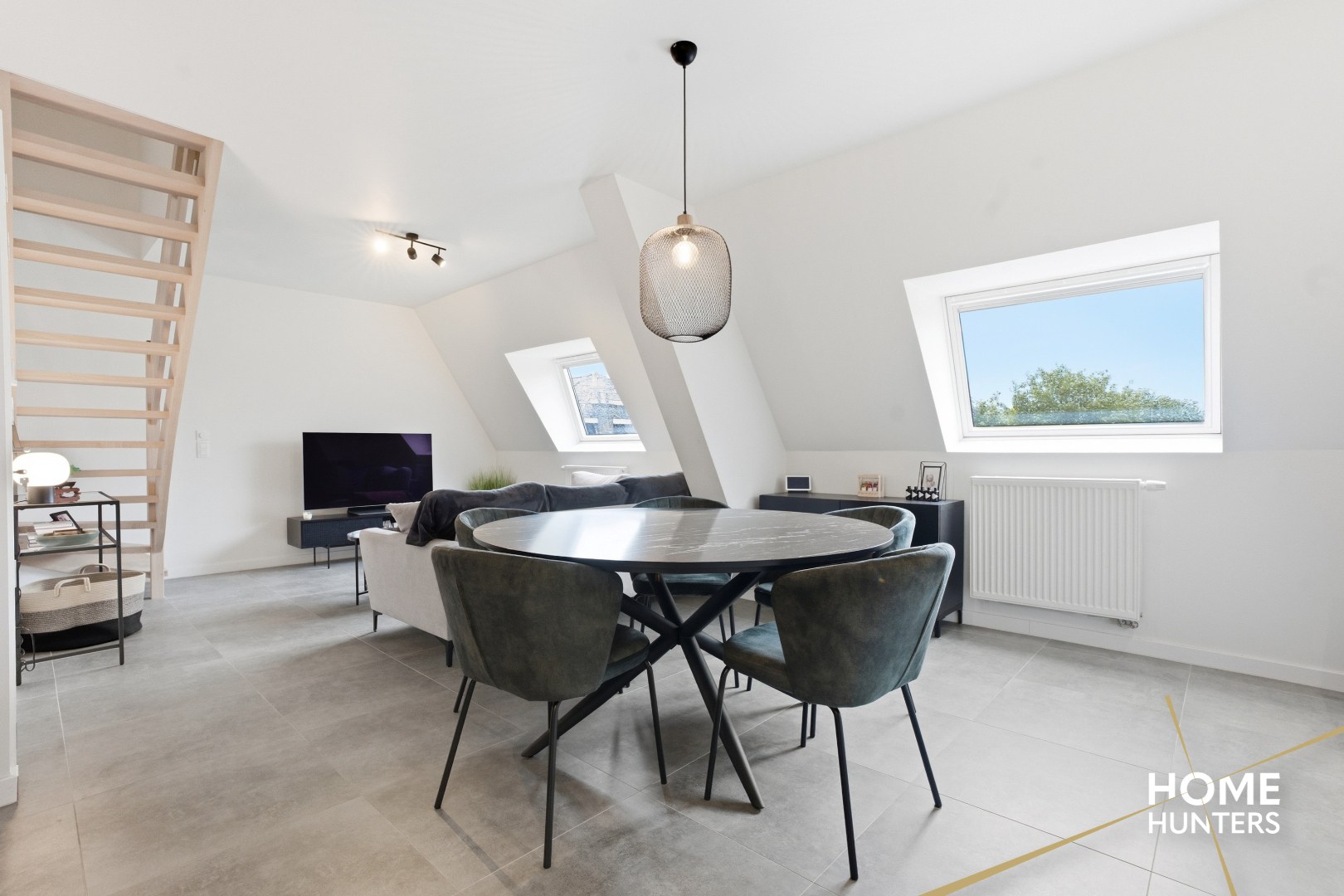 Gezellig duplexappartement met 2 slaapkamers en terras te Ieper - foto 3