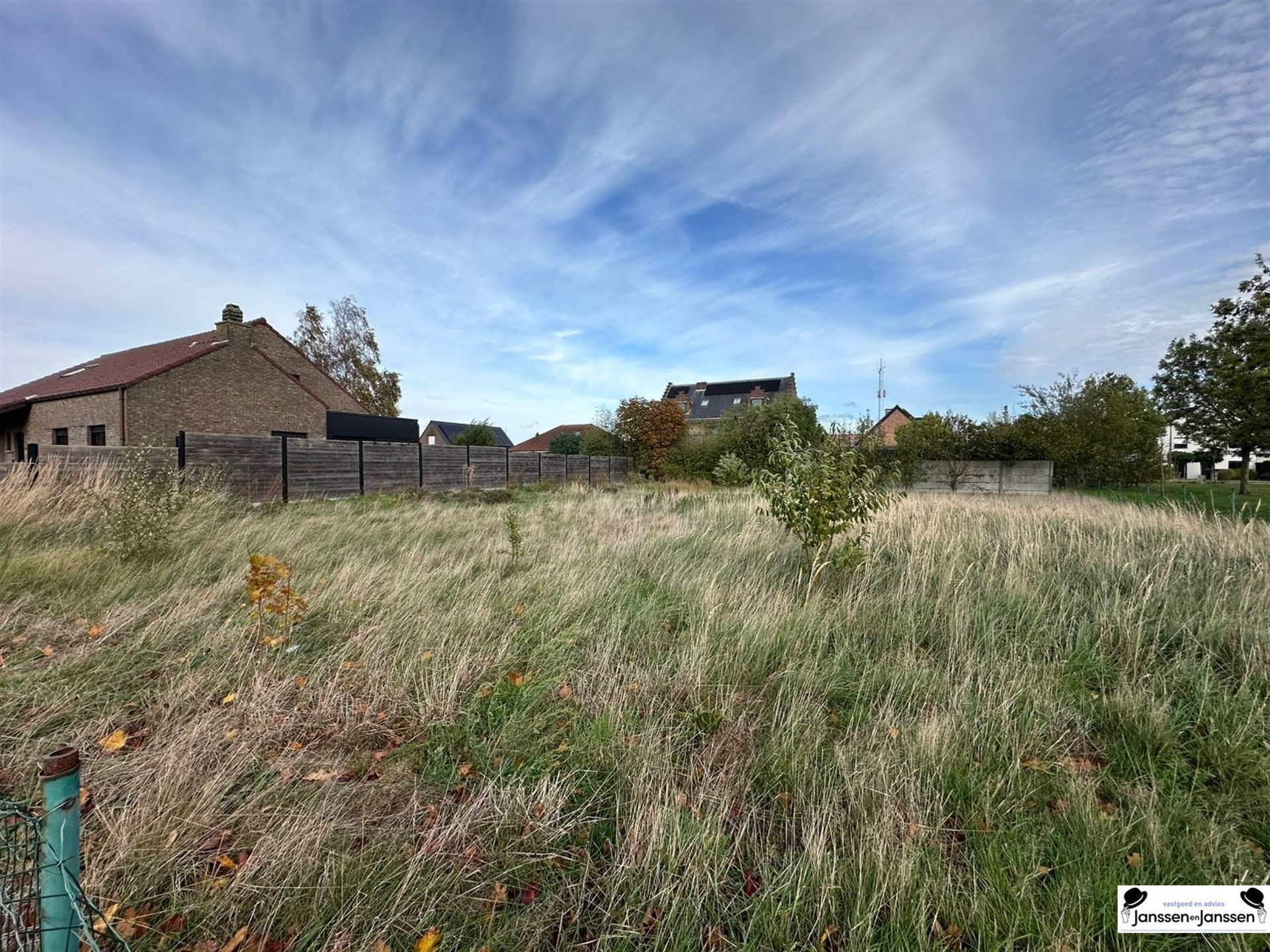 Mooi stuk bouwgrond voor halfopen bebouwing - foto 3