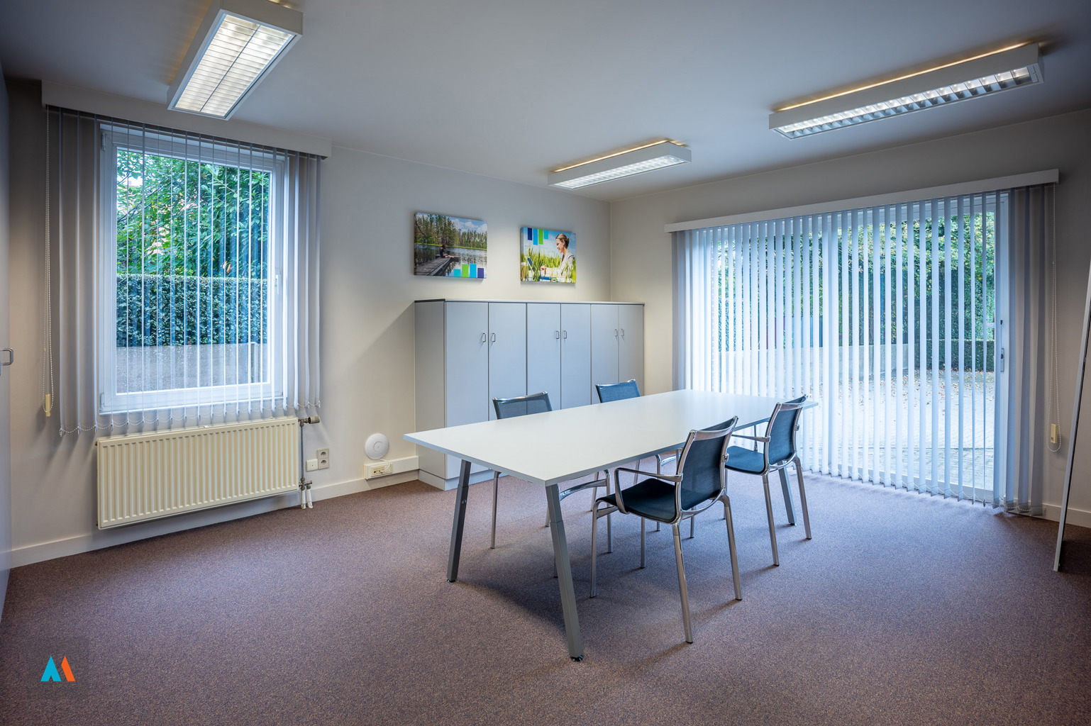 Kantoorgebouw met dakappartement - foto 4