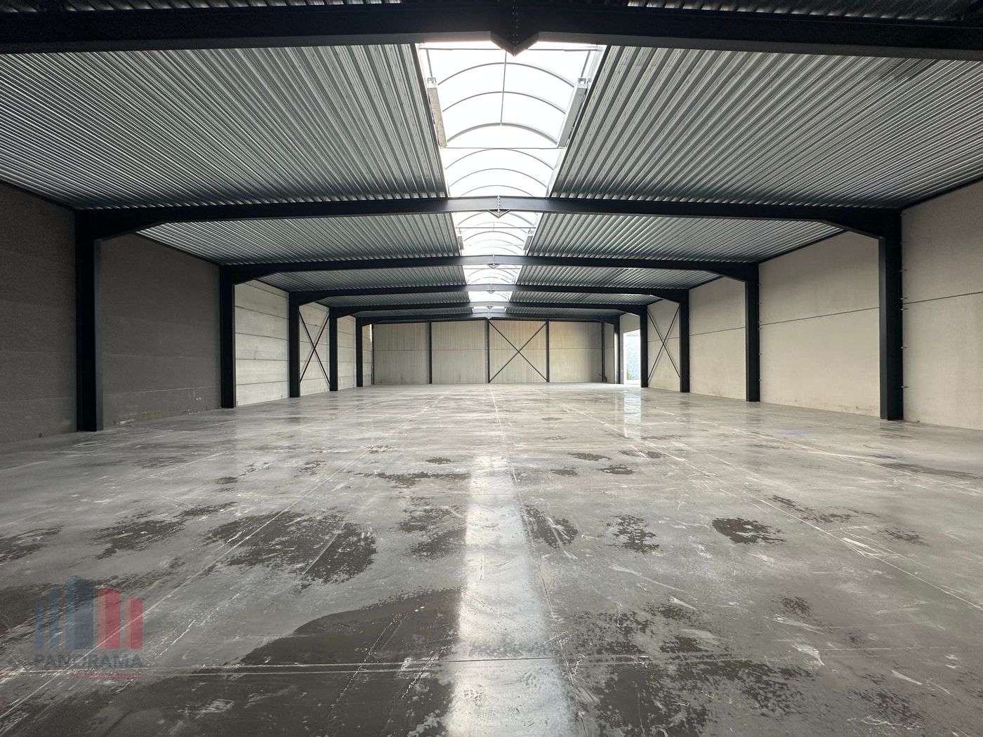 984 m² MAGAZIJN TE HUUR IN IEPER - photo 5