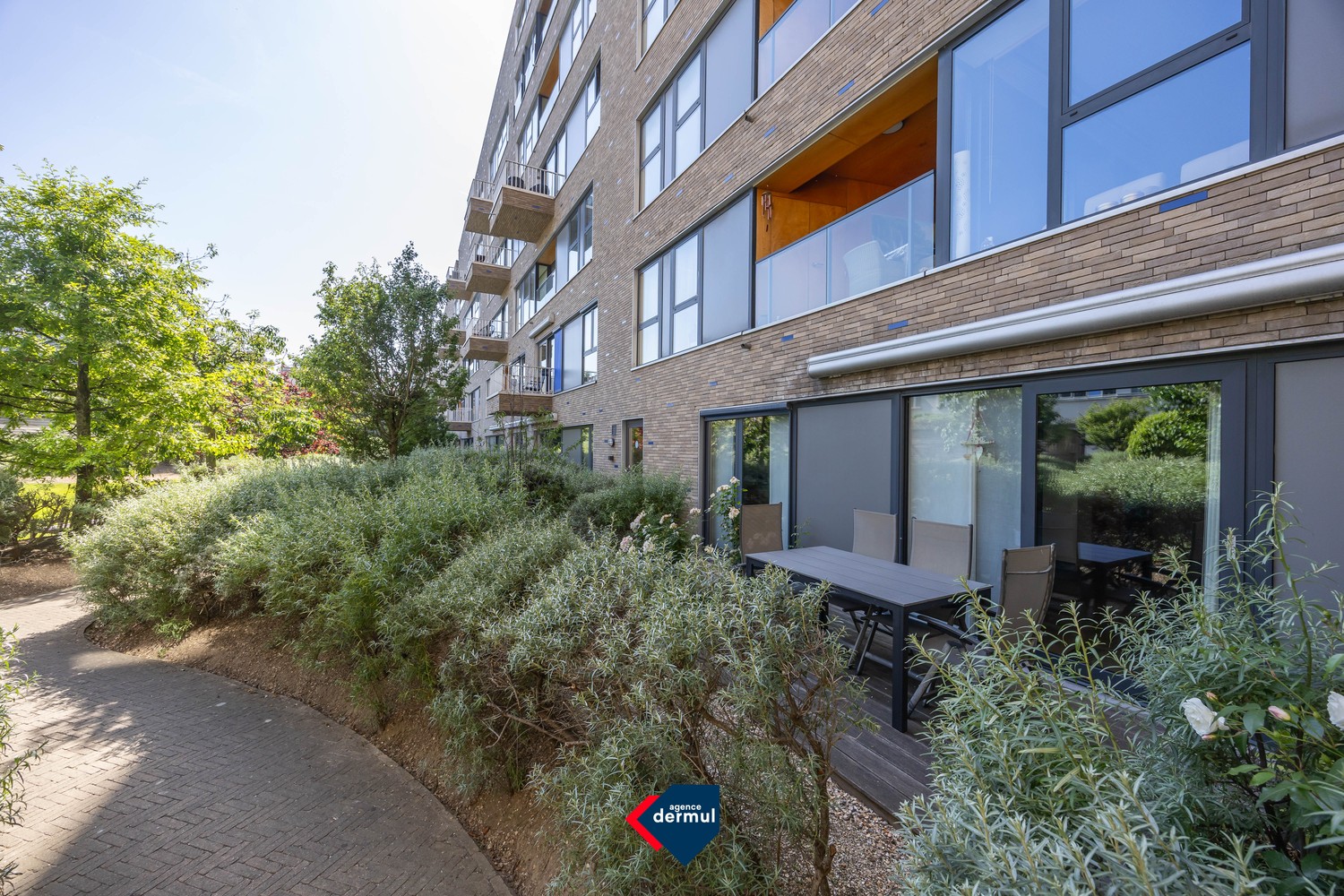 NIEUW HELMOND RESIDENCE - photo 2