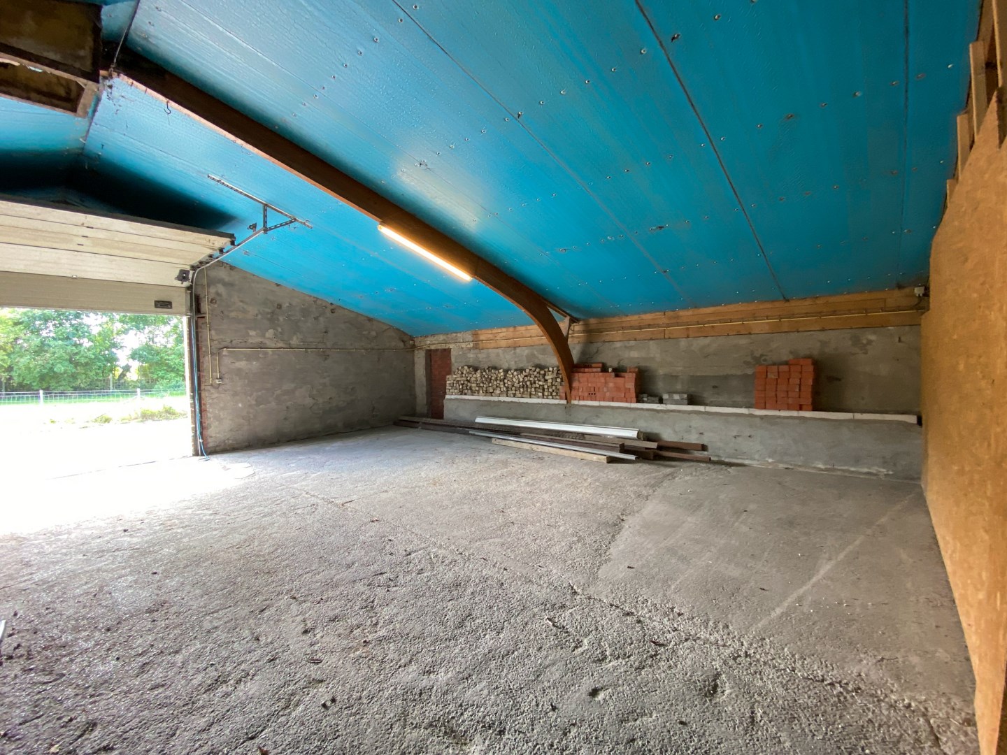 Garage à louer à Dixmude - photo 2