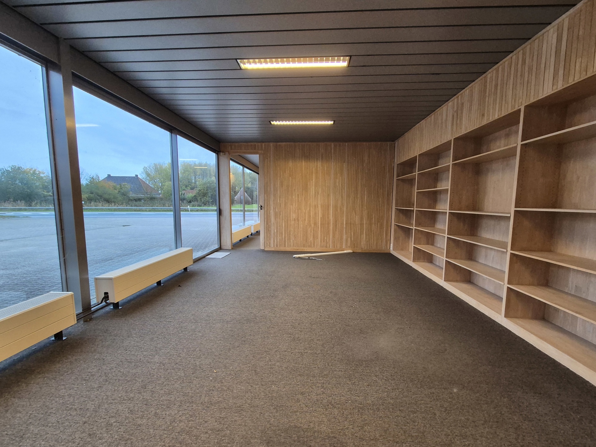 Handelsruimte met veel potentieel te Hansbeke - foto 5