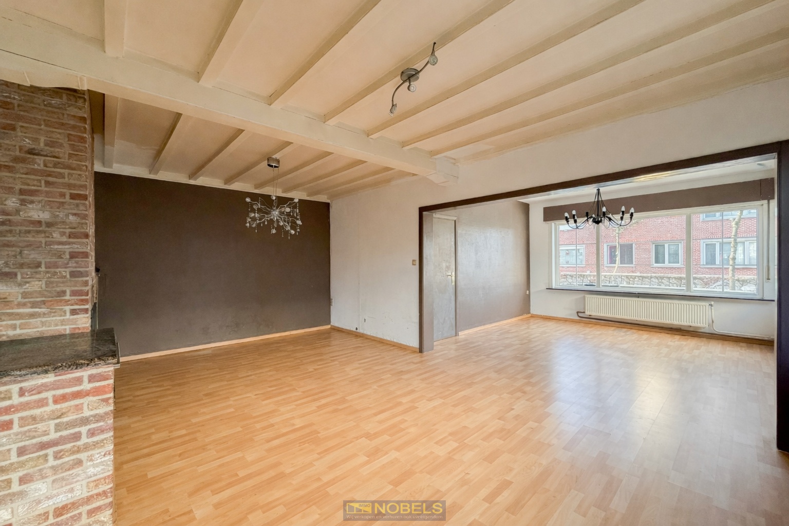 Te koop, Halfopen bebouwing met multifunctioneel bijgebouw op gunstige ligging te Nazareth! - photo 4