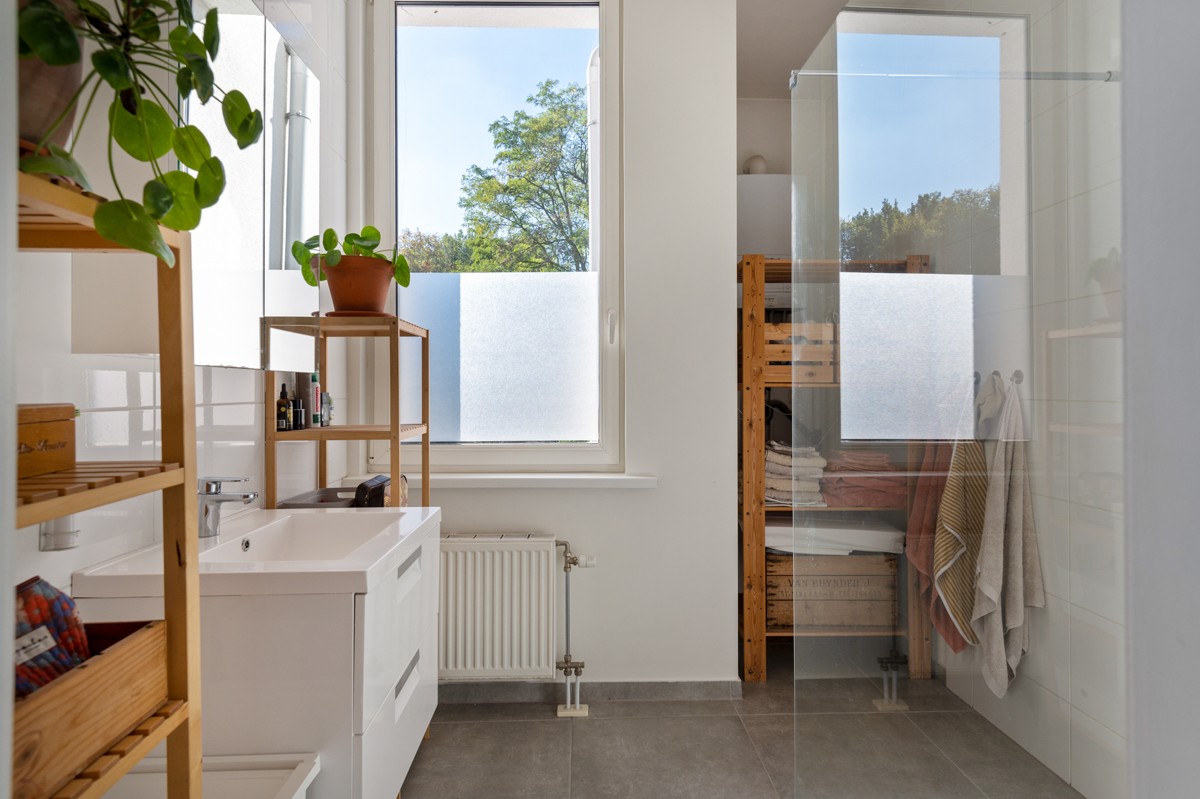Appartement te koop in Berchem met 2 slaapkamers - foto 4