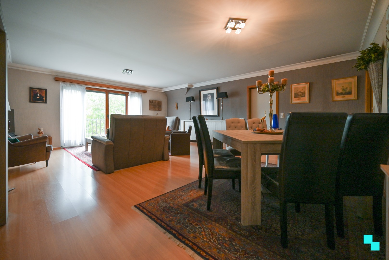 Drieslaapkamer appartement nabij de Grote Markt van Izegem - foto 5