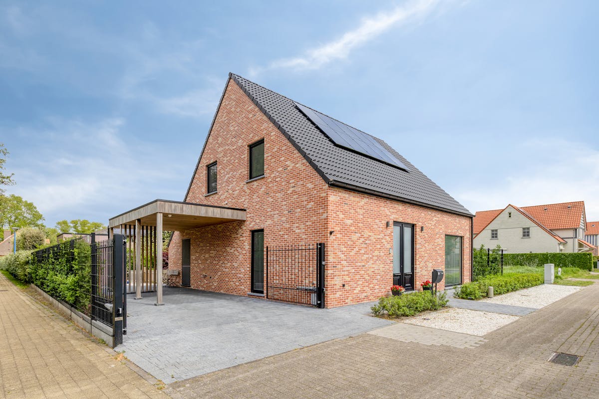 Perfect afgewerkte villa (2023) op rustige ligging - foto 1