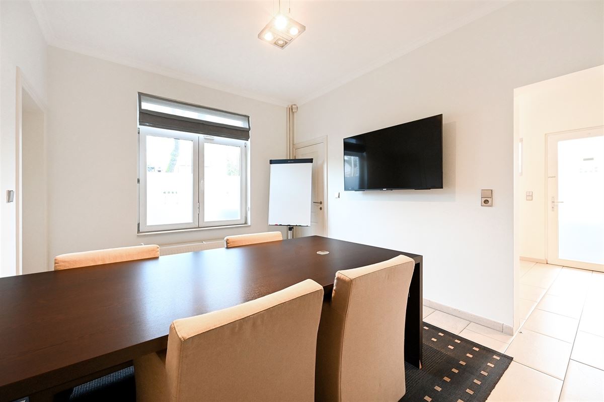 Commercial for rent in Brasschaat - photo 3