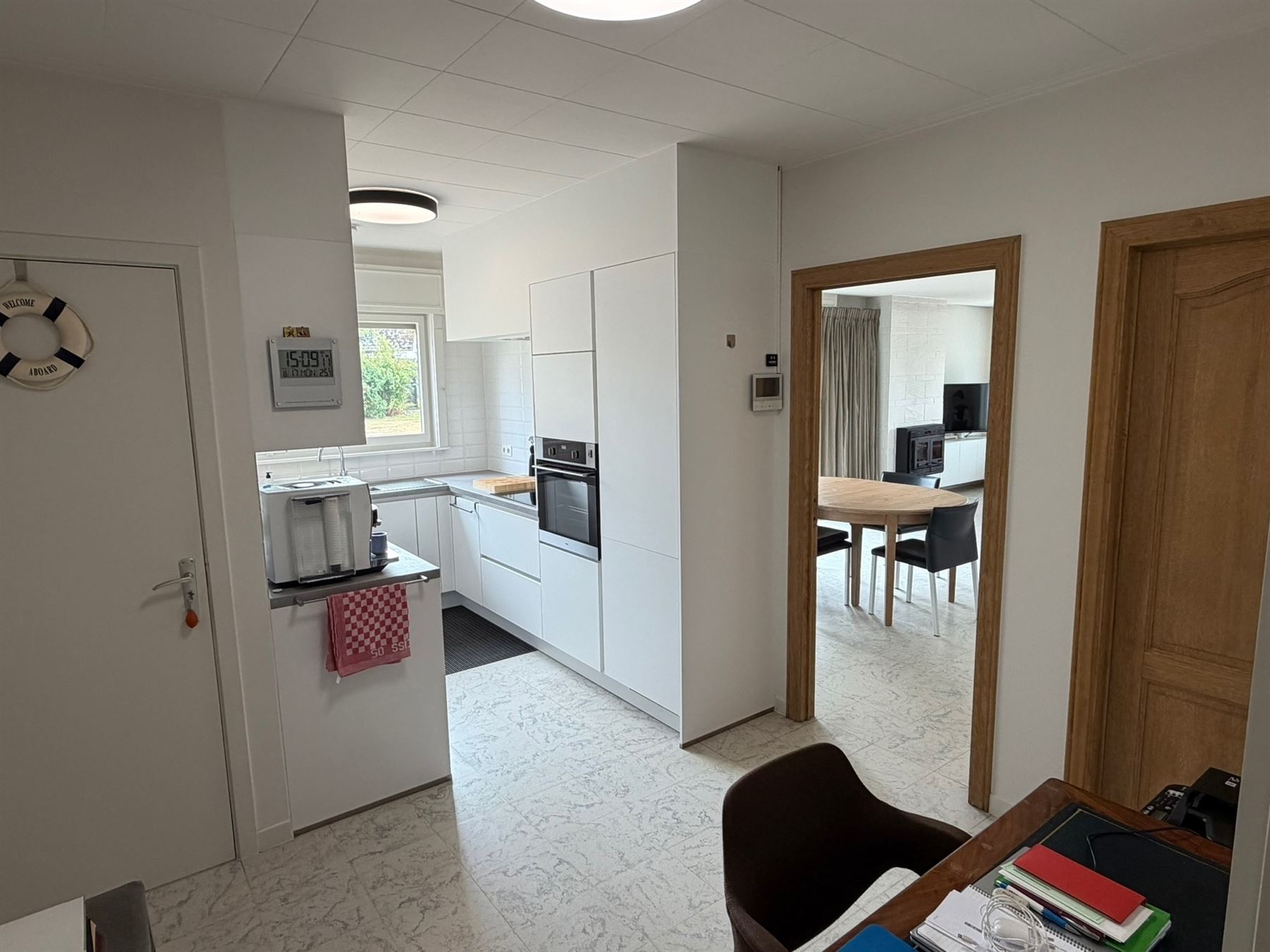 Gerenoveerde en comfortabele gelijkvloerse woning - foto 3