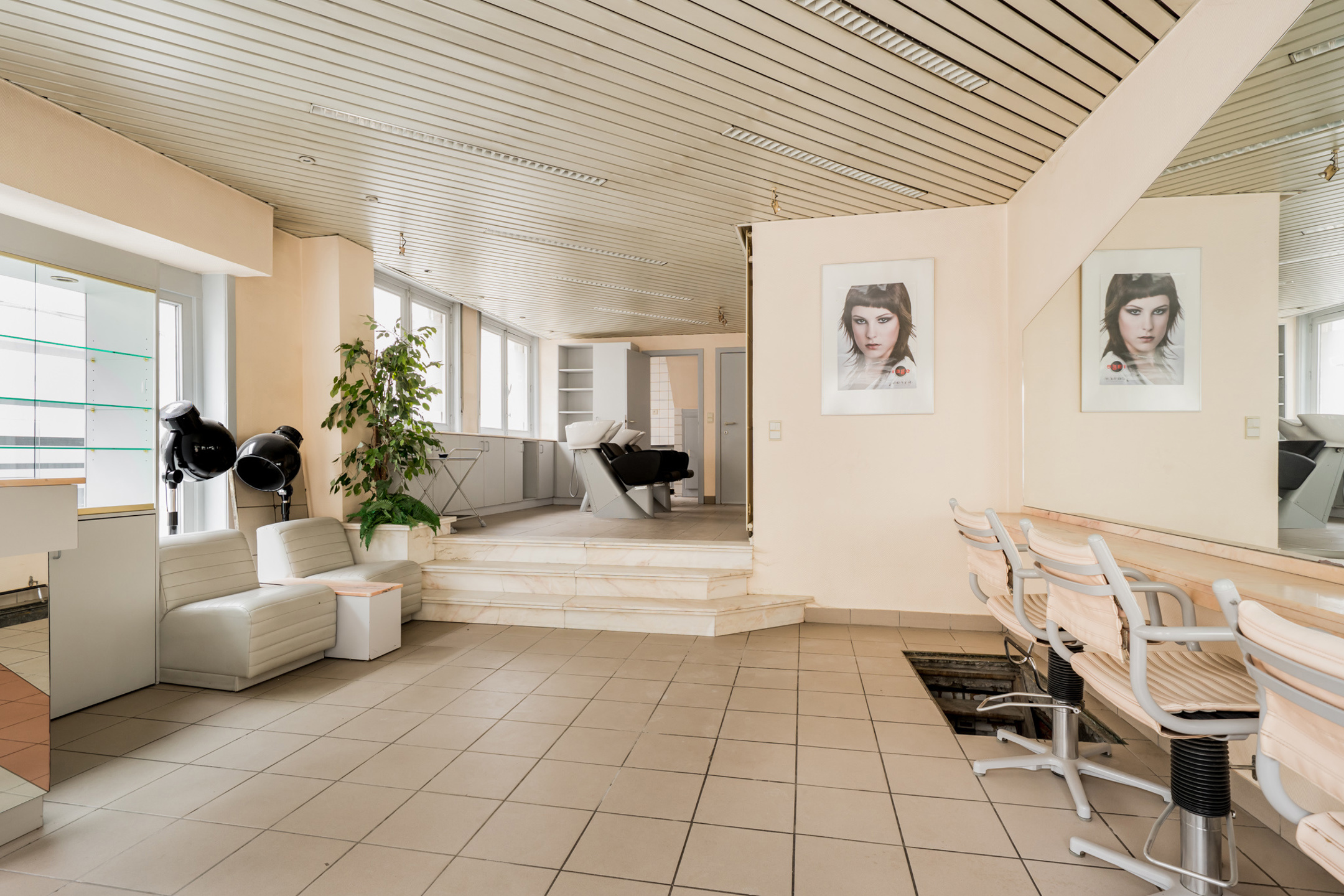 Handelsuimte met woonst op toplocatie in stadscentrum - foto 5