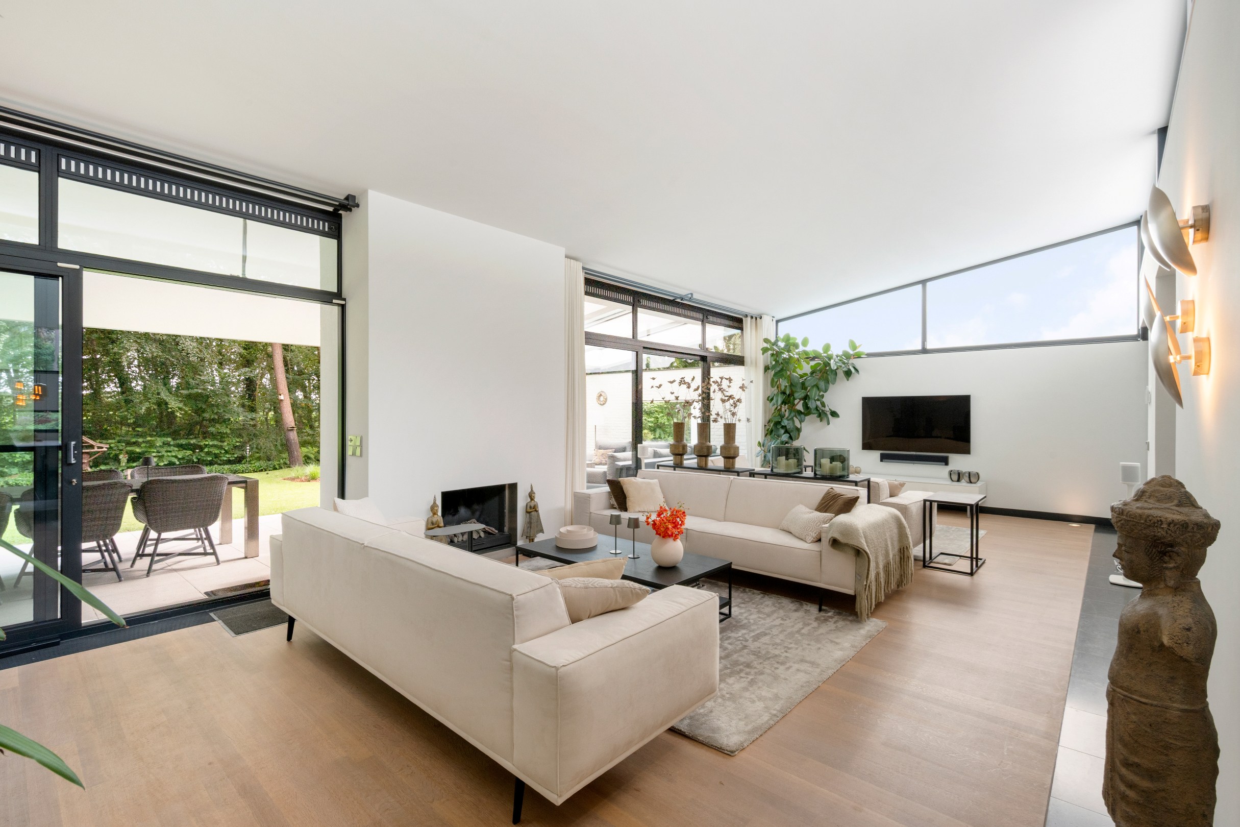 Exclusieve, energiezuinige designvilla op een unieke residentiële toplocatie te Poppel - foto 5