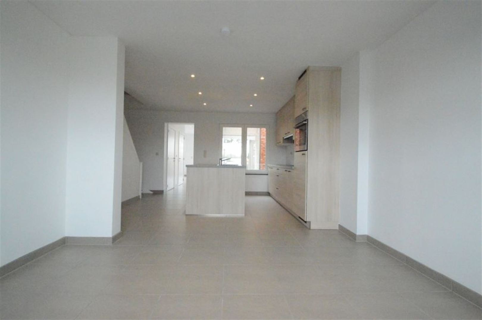 Totaal gerenoveerde gezinswoning te Dendermonde (Baasrode) - foto 5