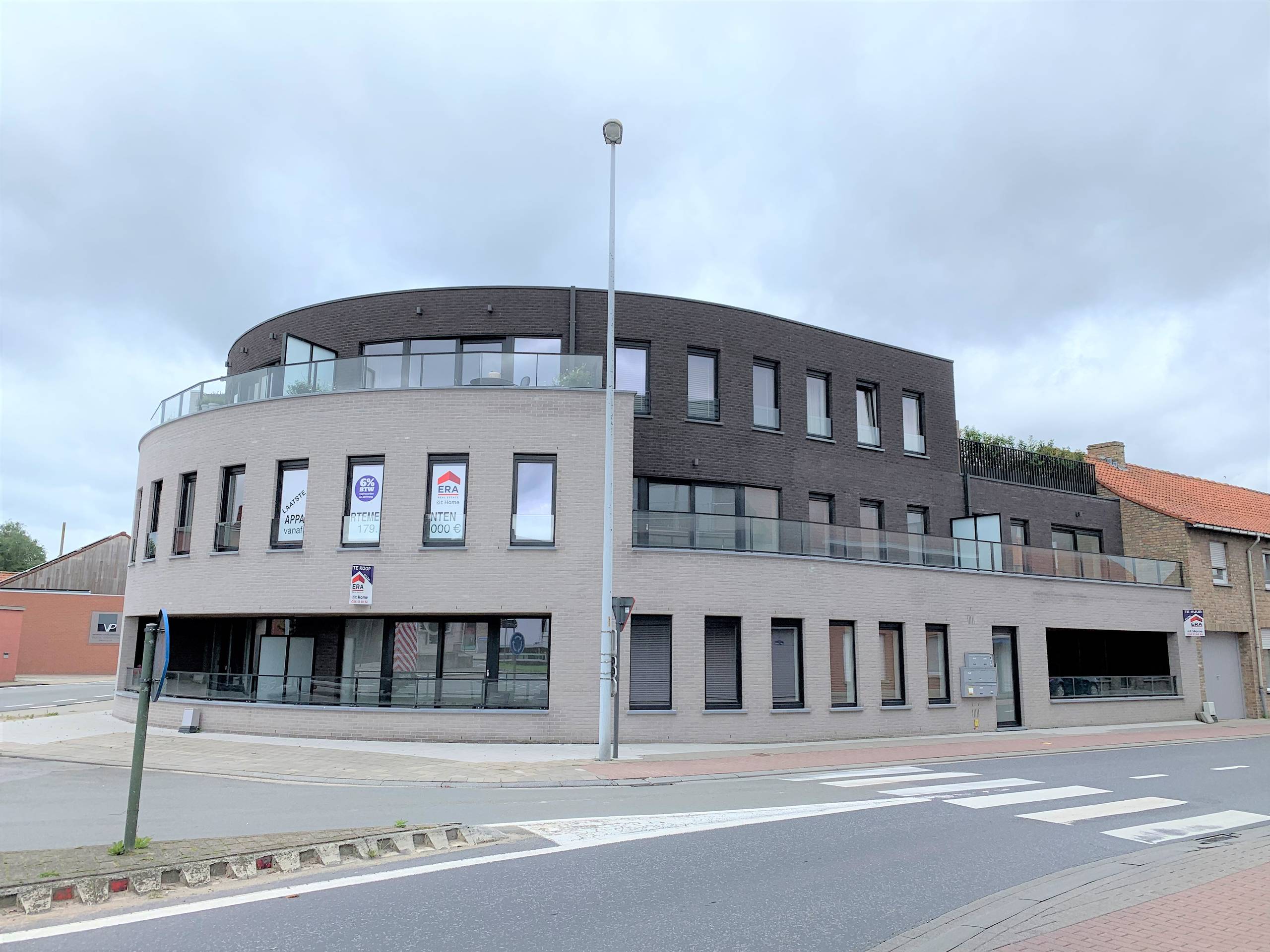 2-slaapkamer app te huur in Langemark-Poelkapelle. - foto 1