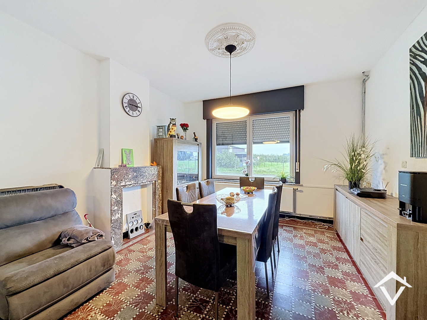 Instapklare woning met 3 slaapkamers, grote tuin en garage te Staden - foto 4