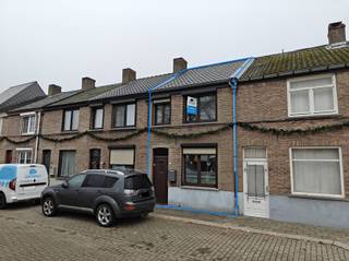 Request your visit at info@optimusvastgoed.beFOR RENT: House with 2 bedrooms and garage in Banneux neighborhood in Hasselt.This cozy house is located...