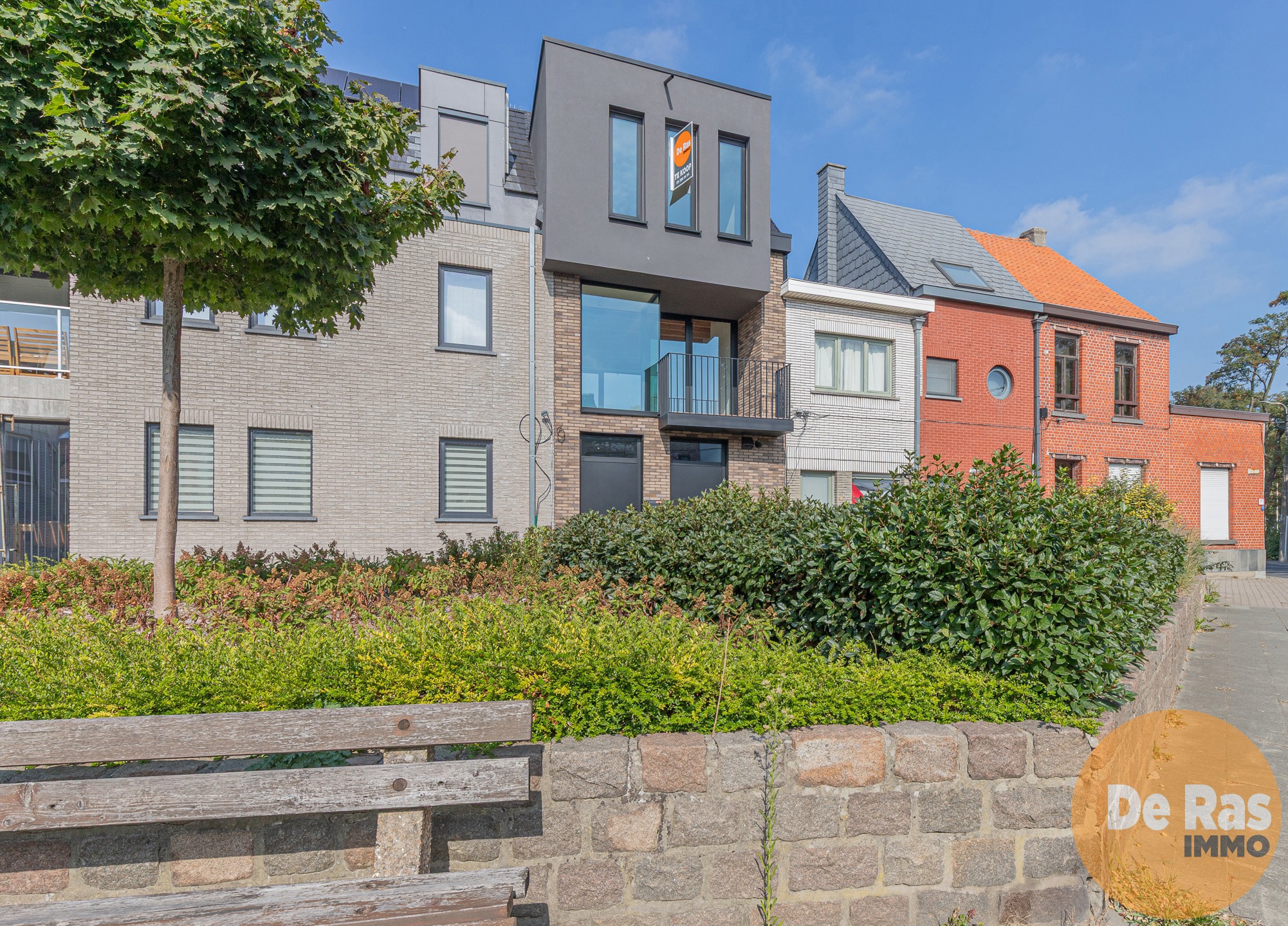 WETTEREN - Gezellige nieuwbouwwoning op uitstekende locatie - foto 2