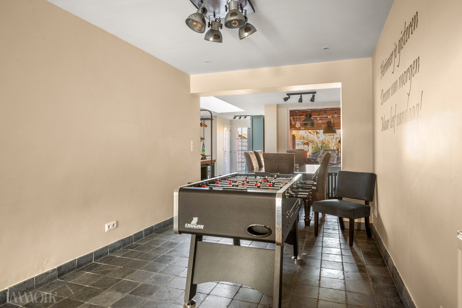 Centraal gelegen gezinswoning met zonnige tuin in Brasschaat. - foto 5